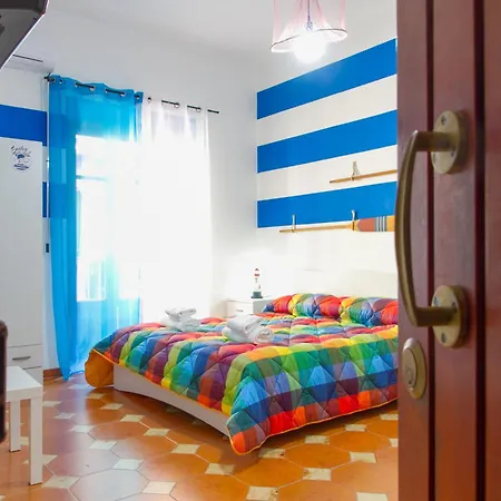 Captain Apartment *